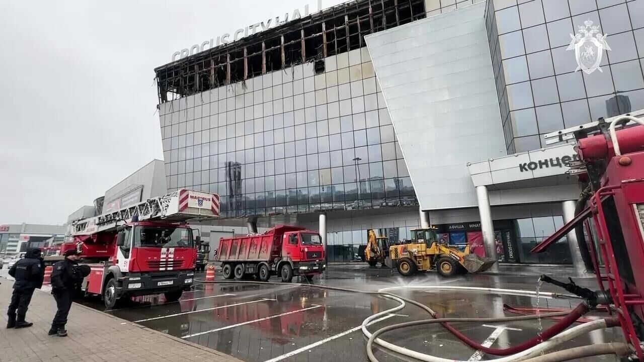 ТЦ Москвы отменяют массовые мероприятия после теракта в 