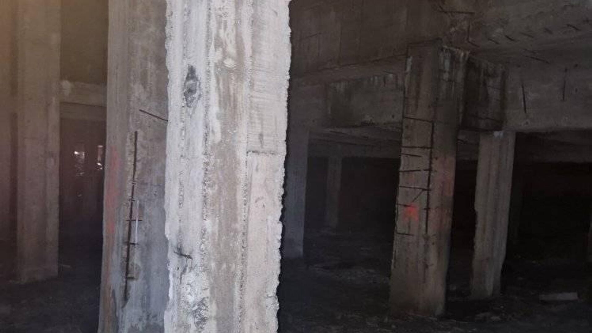Подземный зал, обнаруженный под демонтированным памятником Советской армии в центре болгарской столицы Софии - РИА Новости, 1920, 25.03.2024