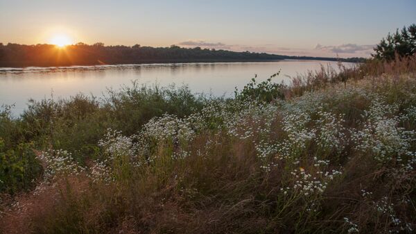 Закат на реке Ока в Шиловском районе Рязанской области
