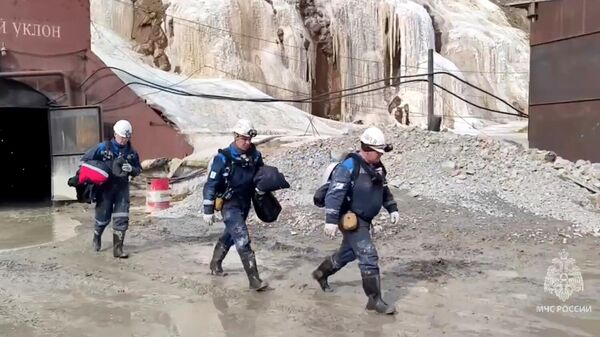 Спасательная операция на аварийном участке рудника Пионер