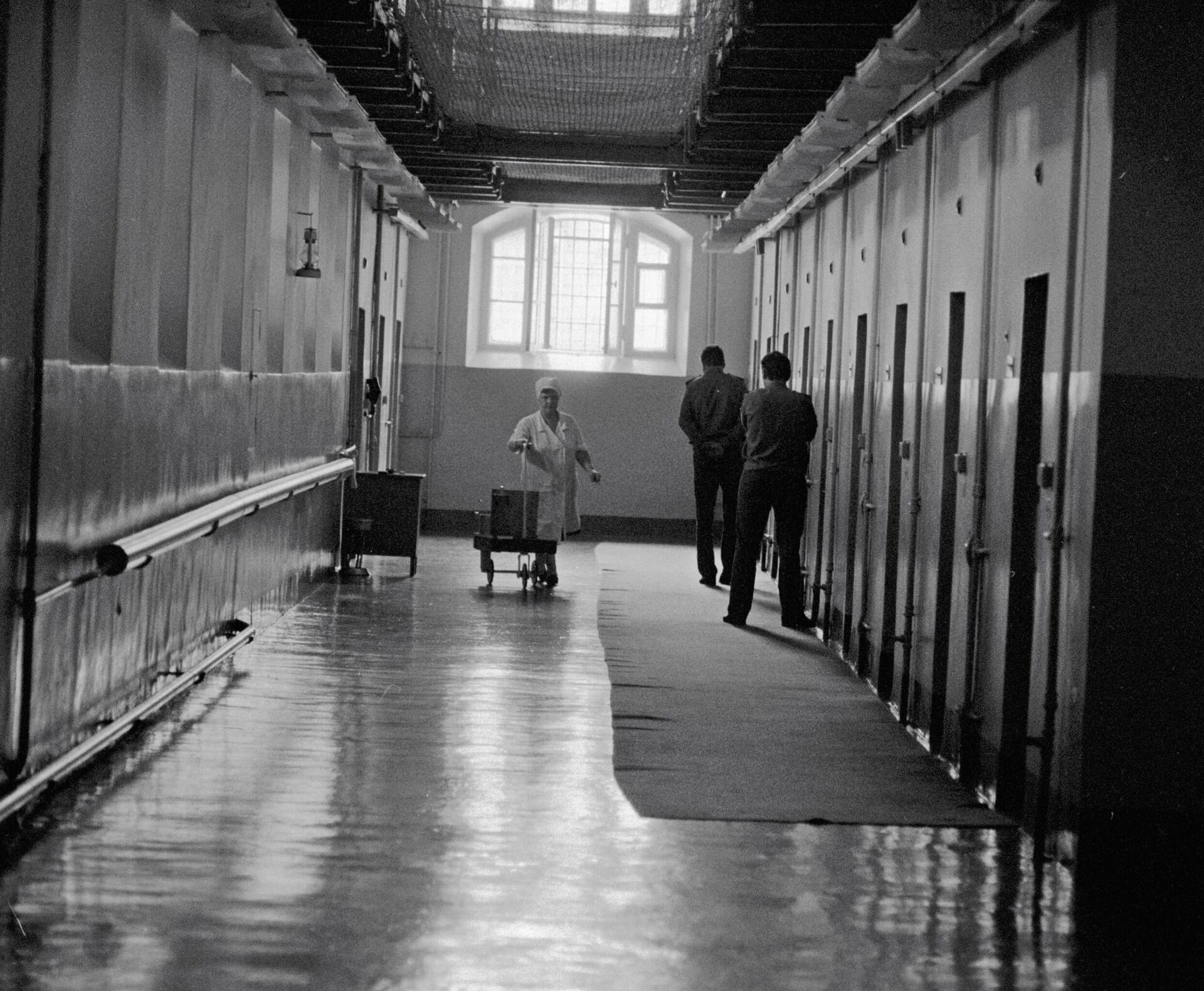 Коридор следственного изолятора в Лефортово Коридор следственного изолятора в Лефортово - РИА Новости, 1920, 08.12.2025