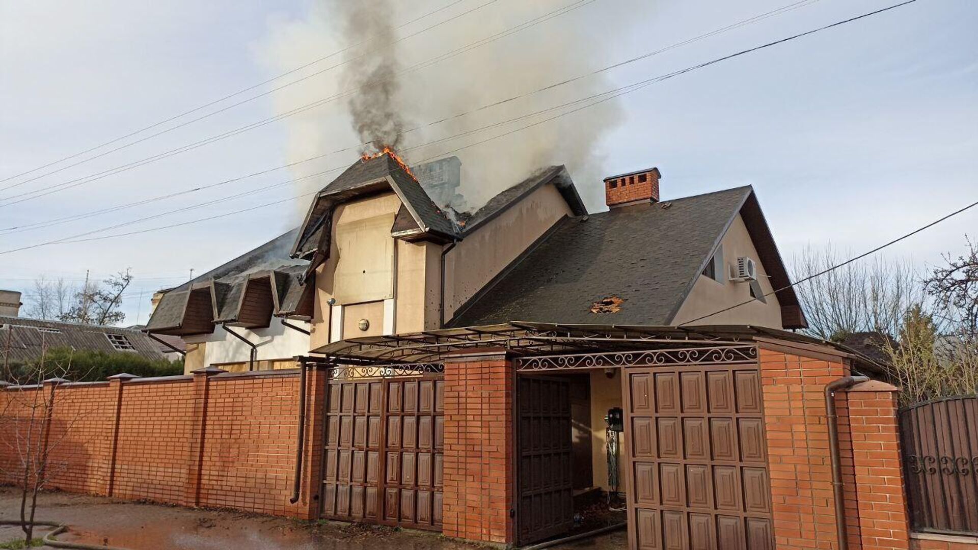 Последствия обстрела со стороны ВСУ в Новой Каховке Херсонской области Последствия обстрела со стороны ВСУ в Новой Каховке Херсонской области - РИА Новости, 1920, 30.03.2024
