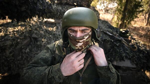 Член экипажа танка Т-72 группировки войск Центр в зоне проведения спецоперации