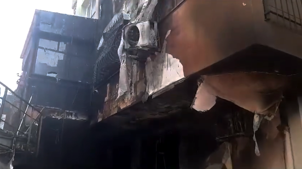 Последствия пожара в жилом доме в Стамбуле, где погибли люди. 2 апреля 2024