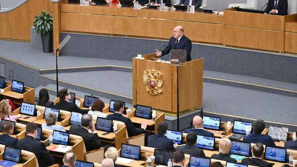 Председатель правительства РФ Михаил Мишустин выступает с ежегодным отчетом правительства РФ в Государственной Думе РФ