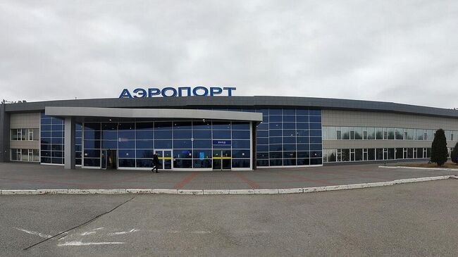 Из аэропорта Астрахани ограничили прилеты и вылеты