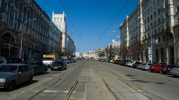 Вид одной из улиц Харькова. Архивное фото