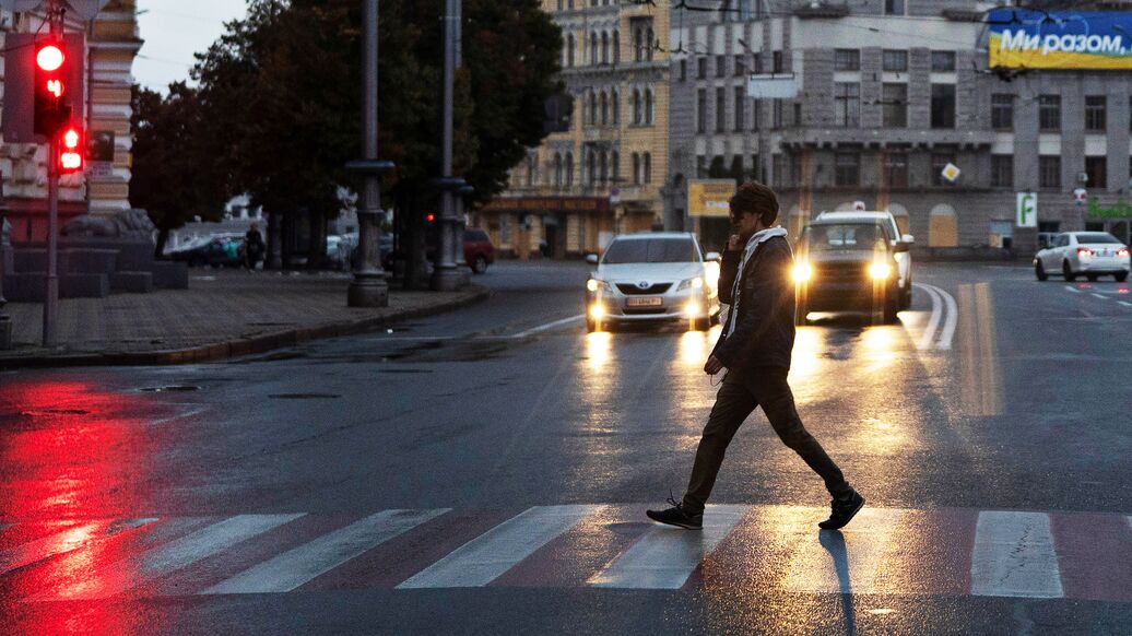 Опрос показал, сколько украинцев готовы терпеть тяготы конфликта