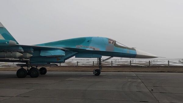 Бомбардировщики Су-34 нанесли удар по войскам Украины авиабомбами ОДАБ-500