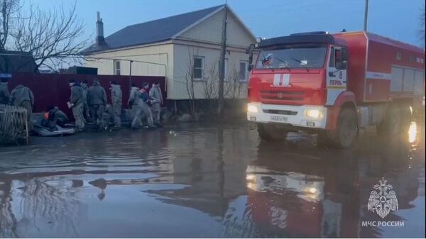 Эвакуация жителей Орска Оренбургской области