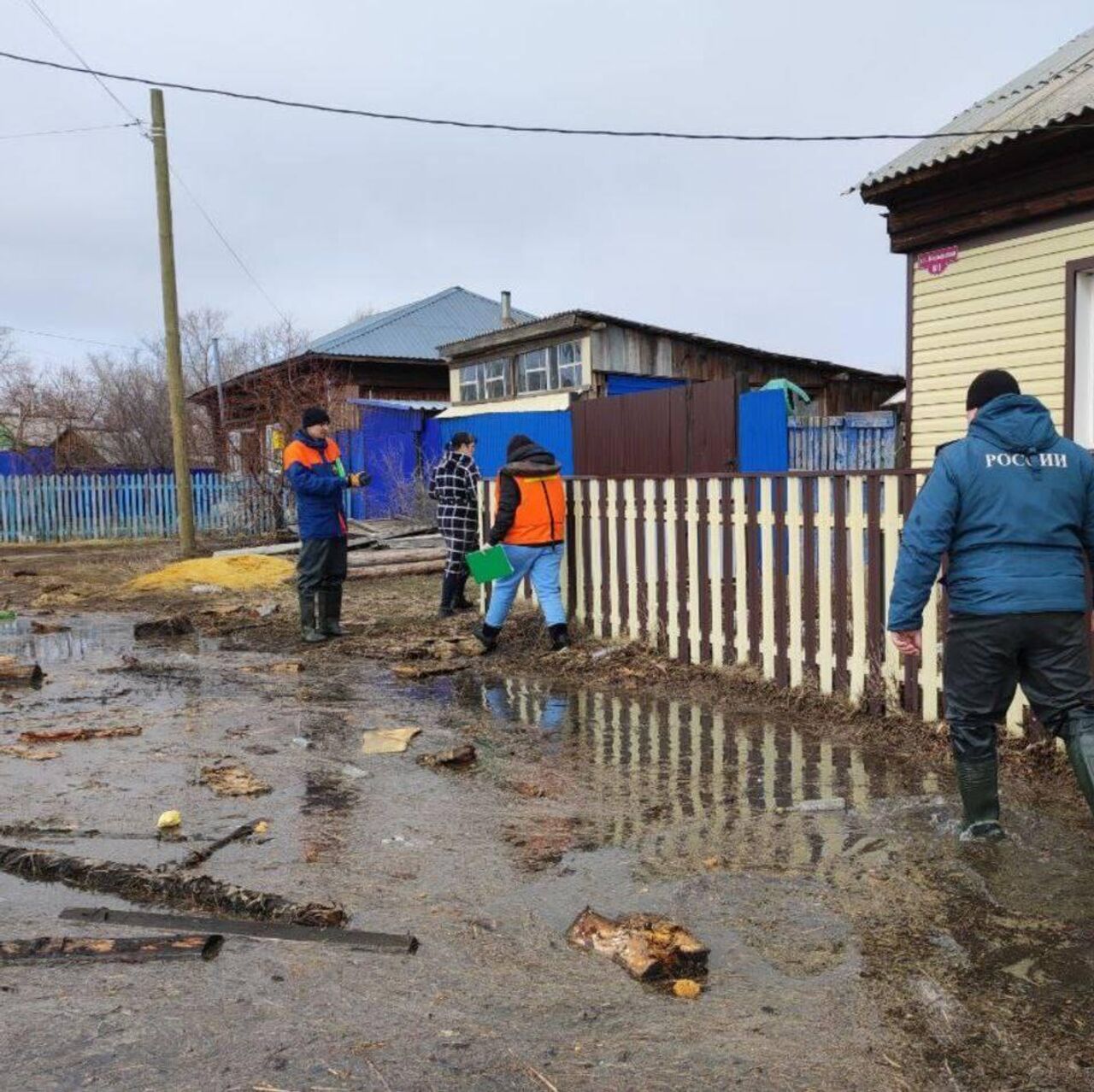 В Курганской области началась превентивная эвакуация из-за паводка - РИА  Новости, 07.04.2024