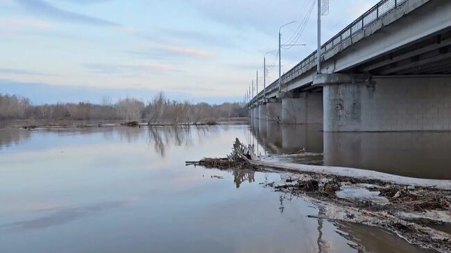 Река Урал в Оренбурге