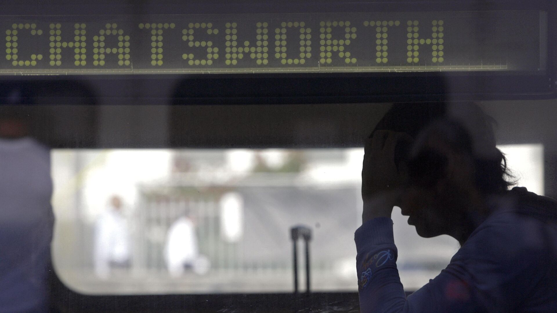 Пассажир в поезде Metrolink, отправляющемся со станции Чатсуорт. 2008 год - РИА Новости, 1920, 09.04.2024