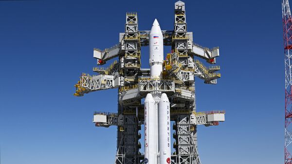 Ракета Ангара-А5, установленная на новый стартовый комплекс космодрома Восточный