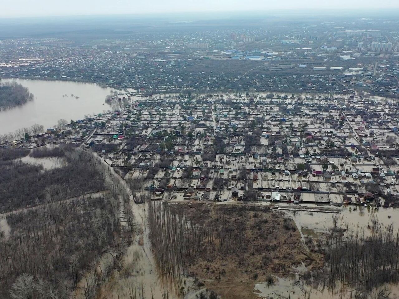 Уровень воды в Урале у Оренбурга резко поднялся - РИА Новости, 09.04.2024