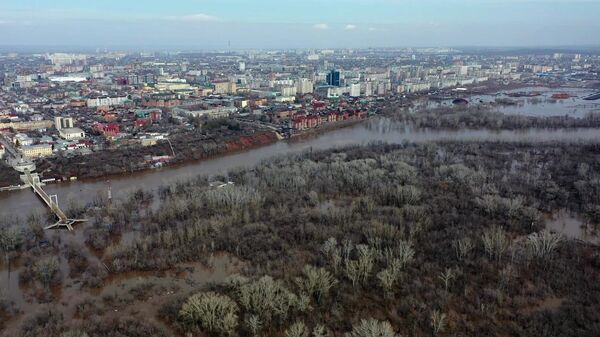 Уровень воды в реке Урал у Оренбурга превысил опасную отметку на сантиметр