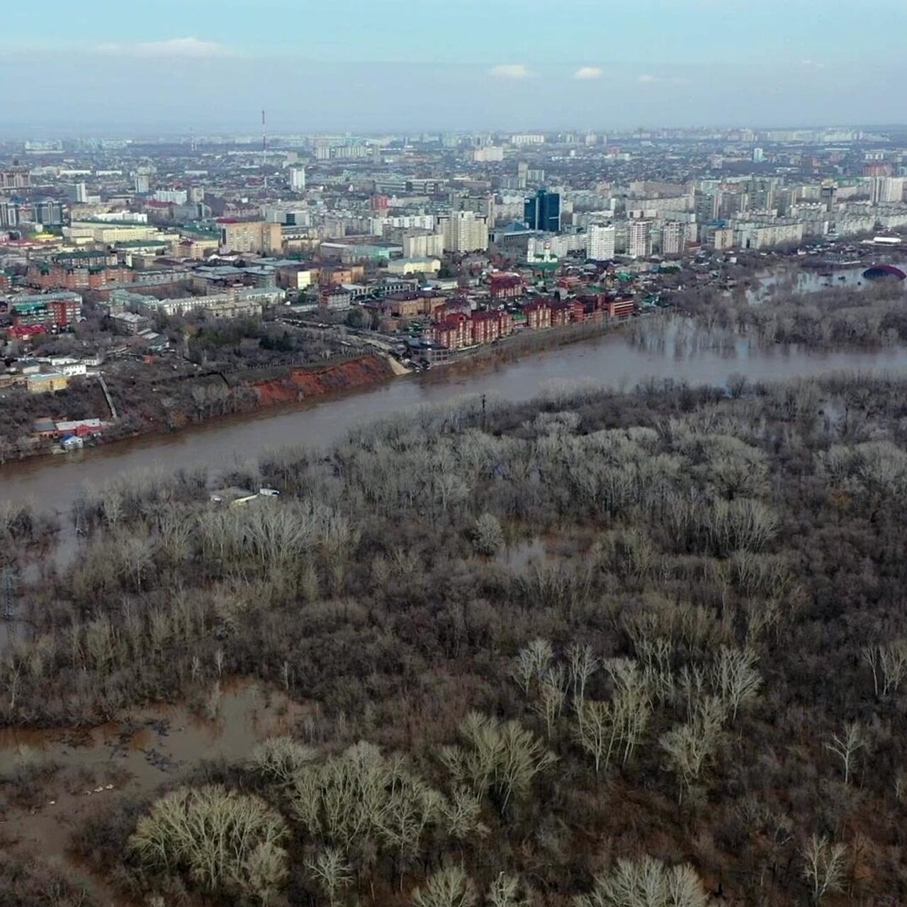 Уровень реки Урал в Орске снизился - РИА Новости, 09.04.2024