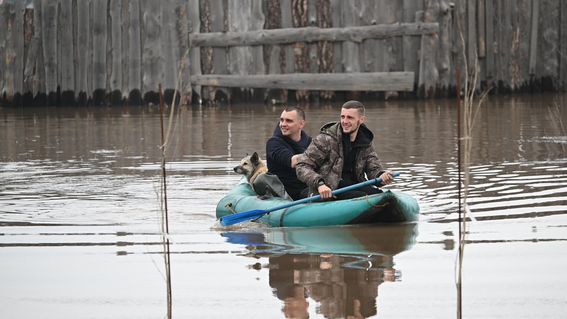 В Кузбассе частично затопило поселок Усть-Кабырза - РИА Новости, 11.04.2024