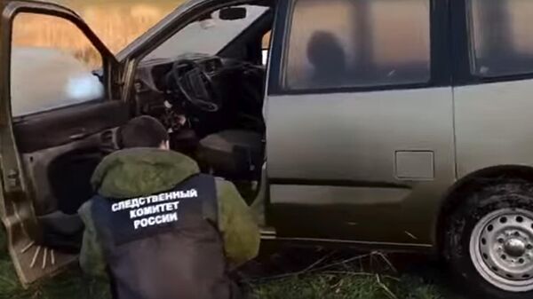Скриншот видео работы криминалистов следственного управления на месте преступления в Ростовской области