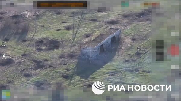 Уничтожение дроном-камикадзе группы ВСУ в Семеновке