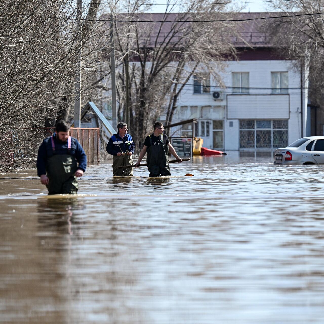 В Оренбурге затоплены пять микрорайонов - РИА Новости, 12.04.2024