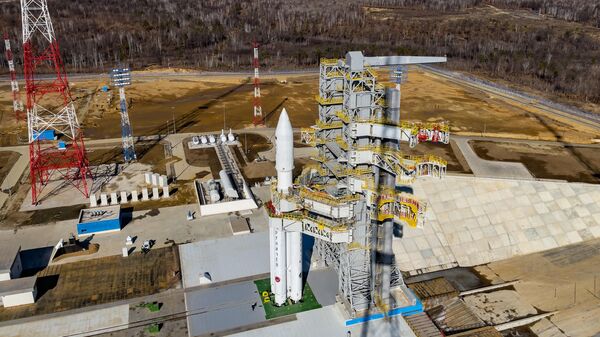 Ракета Ангара-А5, установленная на новый стартовый комплекс космодрома Восточный