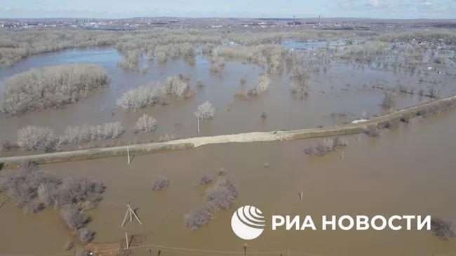 Место прорыва дамбы в Орске, из-за которого начало топить город, засыпали
