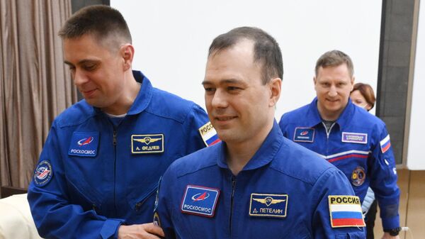 Космонавты Роскосмоса Андрей Федяев и Дмитрий Петелин