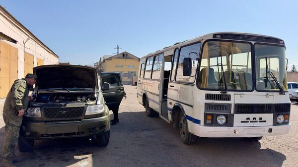 Университет в Бурятии передал автобус и автомобиль военнослужащим на СВО