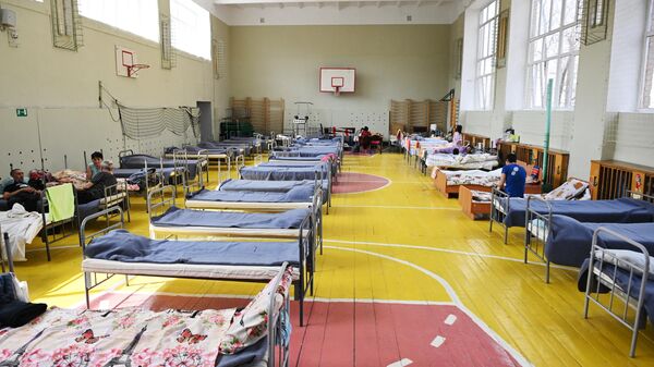 Пункт временного размещения людей, пострадавших в результате прорыва дамбы в Оренбурге