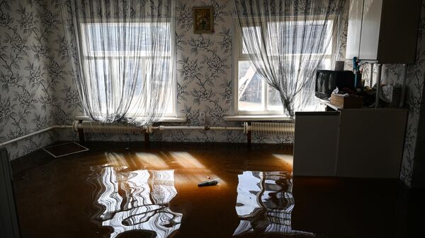 Затопленный дом в Оренбурге