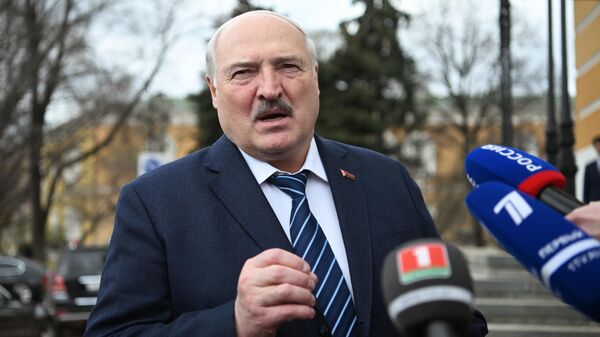Лукашенко рассказал, как пообщался с участниками СВО в Москве
