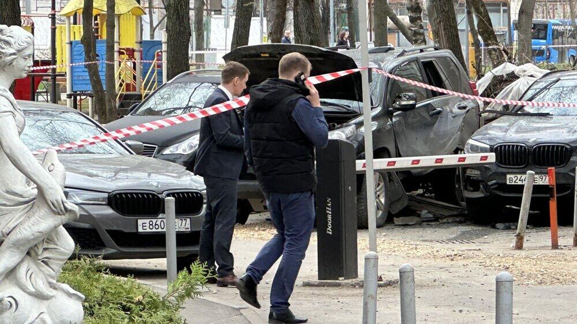 СК возбудил дело после повреждения автомобиля на севере Москвы - РИА  Новости, 12.04.2024