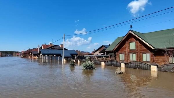 Затопленное село Нежинка под Оренбургом