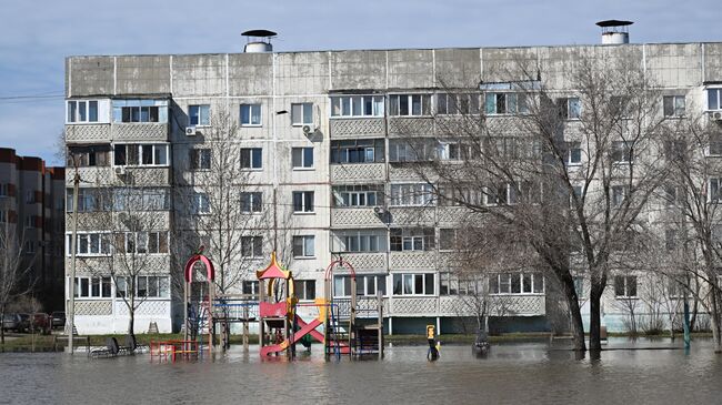 Паводок в микрорайоне Авиагородок в Оренбурге