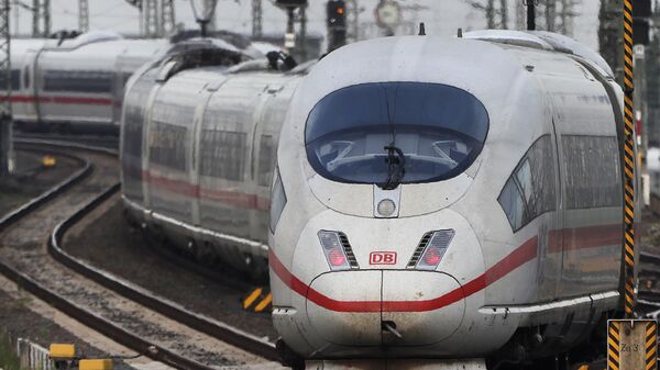 Скоростной поезд Intercity-Express (ICE) в Германии