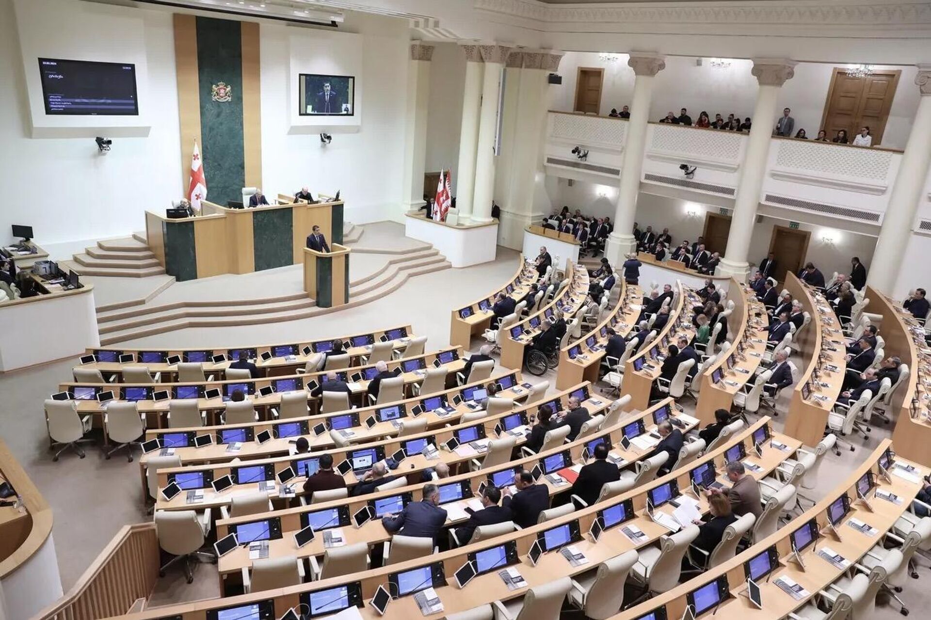 Пленарное заседание парламента Грузии - РИА Новости, 1920, 14.05.2024