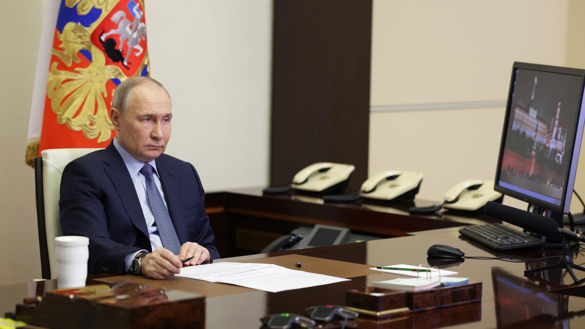 Путин по видеосвязи пообщается с Чибисом, который вышел на работу после ранения