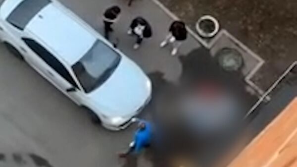 Нападение на жителя Москвы из-за парковки. Видео с места преступления