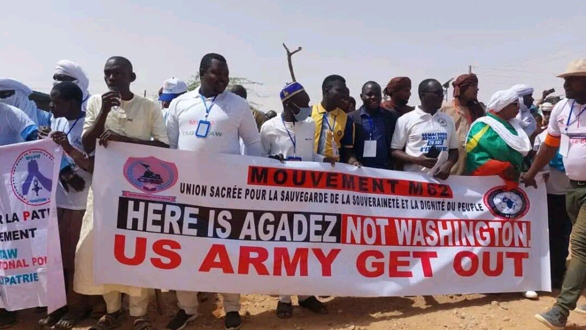 Акция протеста с требованием к солдатам армии США покинуть Нигер. 21 апреля 2024 - РИА Новости, 1920, 21.04.2024