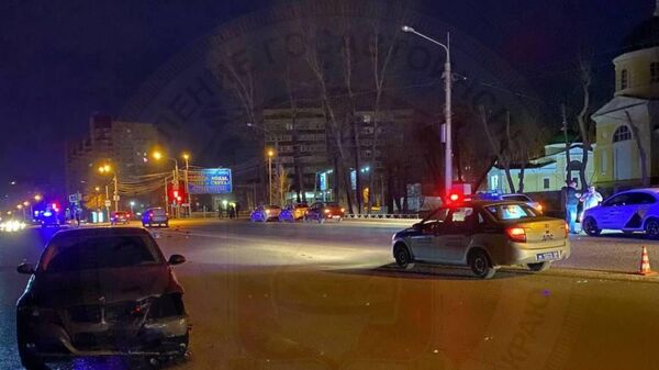 Место происшествия, где иномарка сбила двух пешеходов на шоссе Космонавтов в Перми