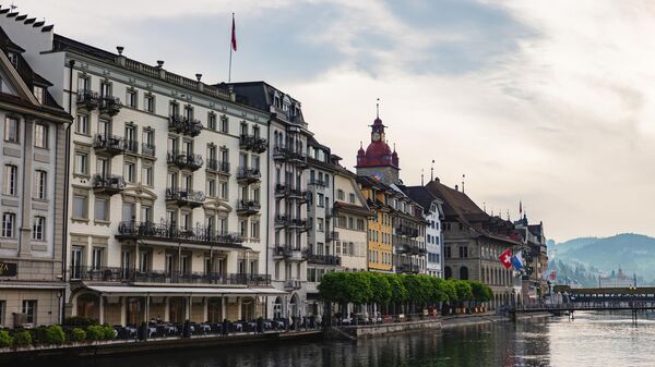 Исторический город Люцерн и река Ройс, Швейцария. Архивное фото
