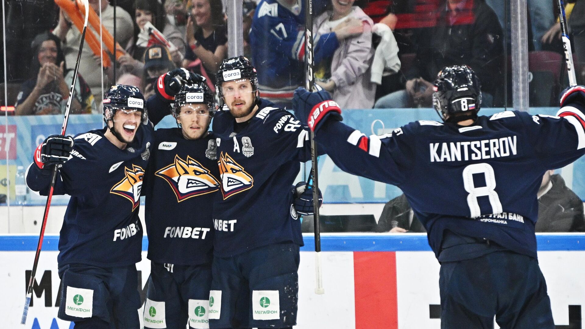 Хоккеисты магнитогорского Металлурга Хоккеисты магнитогорского Металлурга - РИА Новости, 1920, 06.09.2025