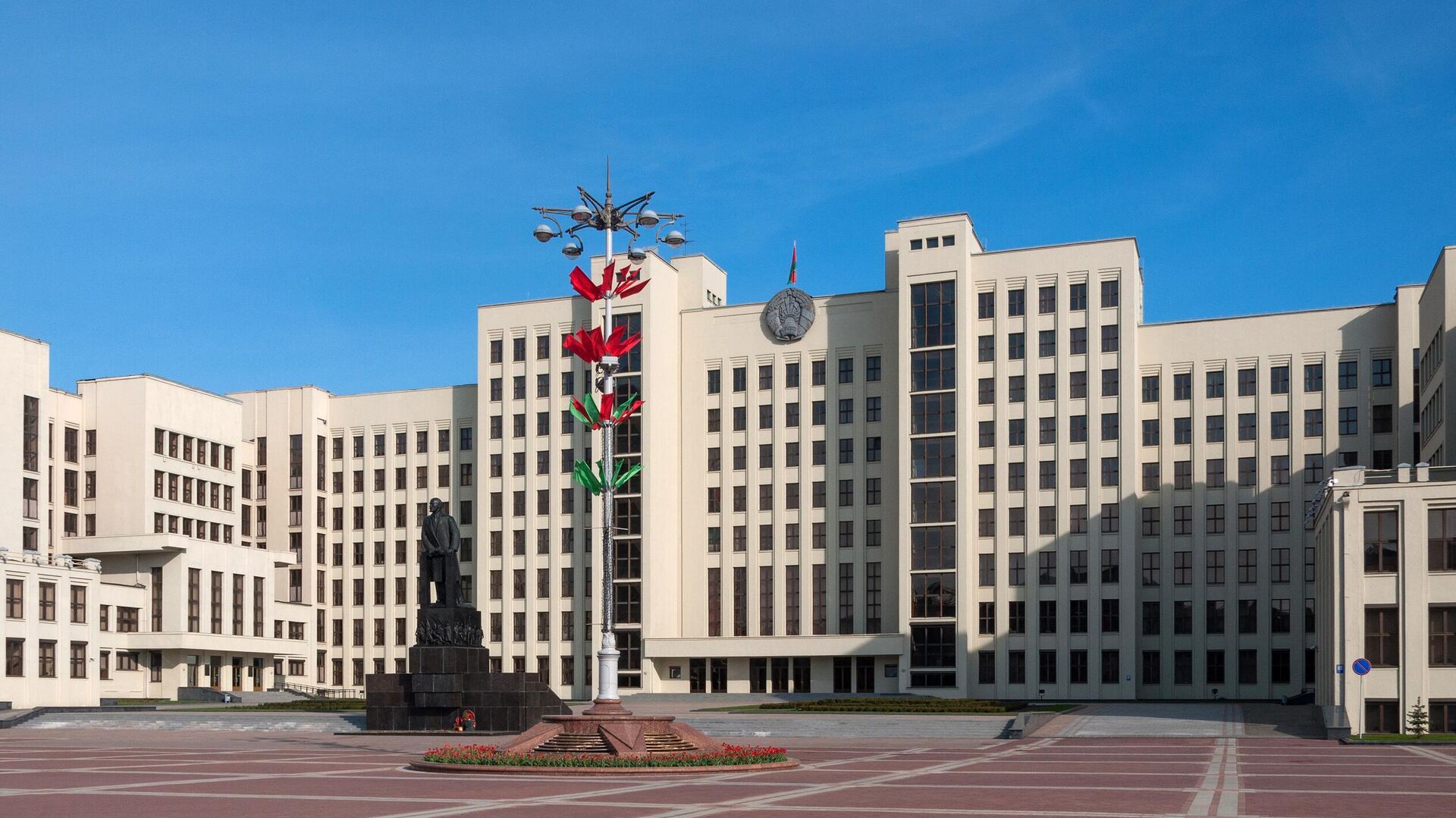 Дом правительства Республики Беларусь - РИА Новости, 1920, 29.05.2024