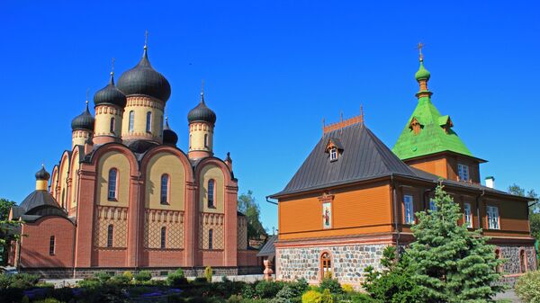 Пюхтицкий монастырь Эстонской Православной Церкви Московского Патриархата. Архивное фото