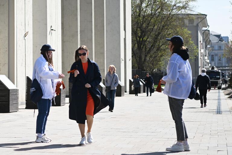 В Москве стартовала акция Георгиевская ленточка