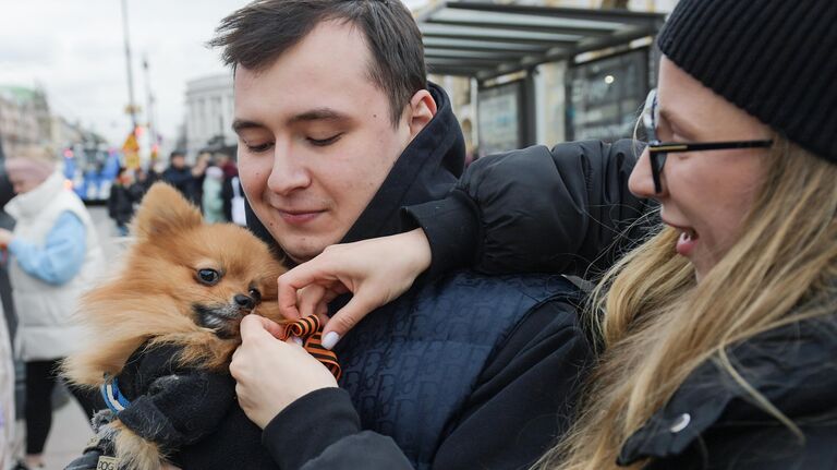 В Санкт-Петербурге стартовала акция Георгиевская ленточка