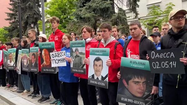 Акция ко Дню памяти по погибшим в одесском Доме профсоюзов в Москве