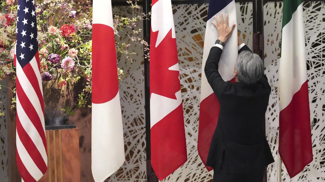 "Большая семерка" лишилась общей базы, пишет Bloomberg