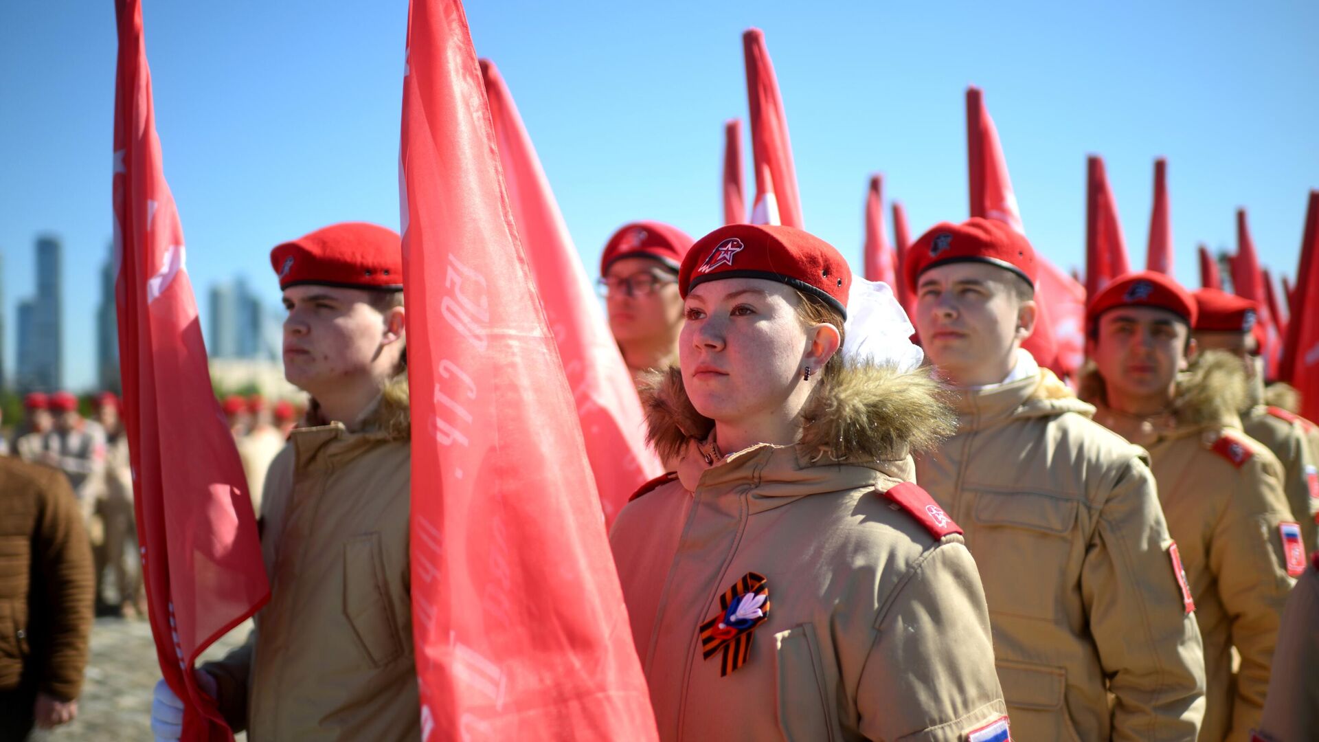 Военно-патриотическая акция Символы Великой Победы на Поклонной горе в Москве - РИА Новости, 1920, 03.05.2024